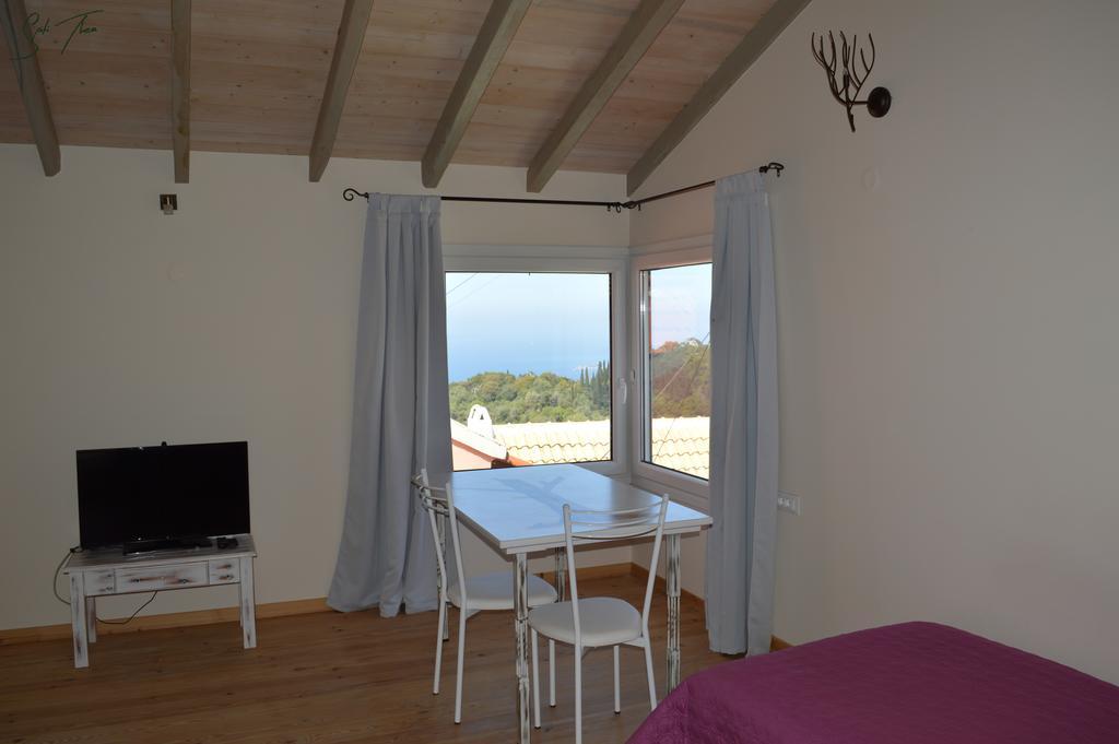 Ferienwohnung Spiti Thea Makrádes Exterior foto